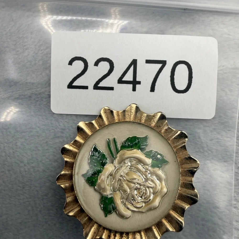Vintage‎ Flower Brooch Gold Tone Acrylic Rose